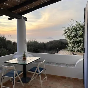 https://agriturismo-monte-delle-cristule.sicilyhotelsitaly.net