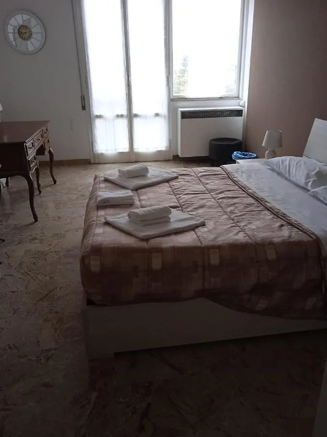 Pensjonat Myroom Centerstation Bolonia